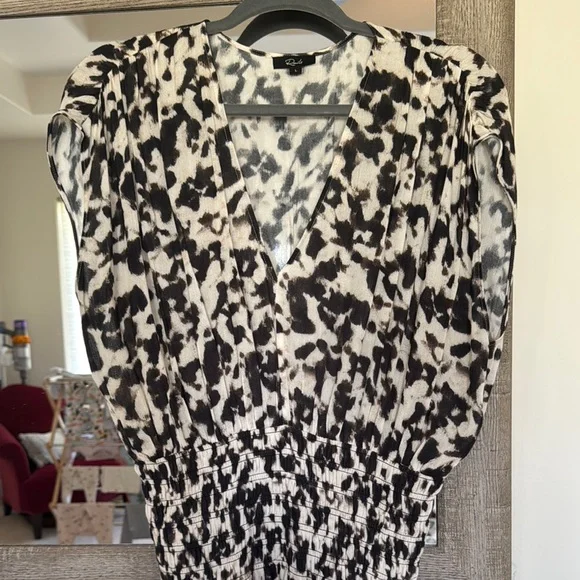 Rails Siera Animal Print Short Sleeve Dress - Picture 6 of 8